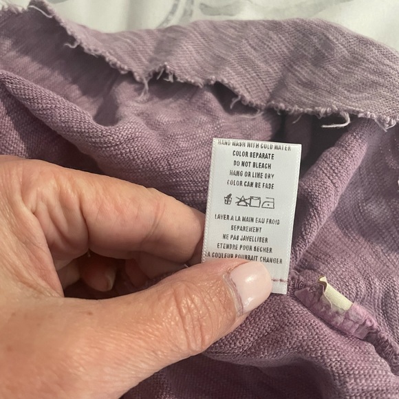 Altar’d state top - Picture 7 of 9